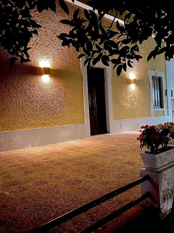 Villa Ricciardi-Suite Famigliare 1-Zona Ostuni Montalbano  Exterior foto